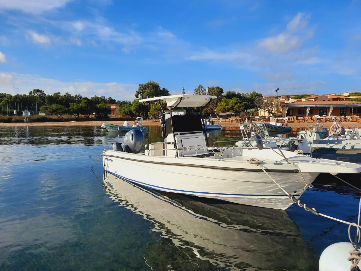 Baia Di Ulisse Apartamento Porto Pozzo Exterior foto
